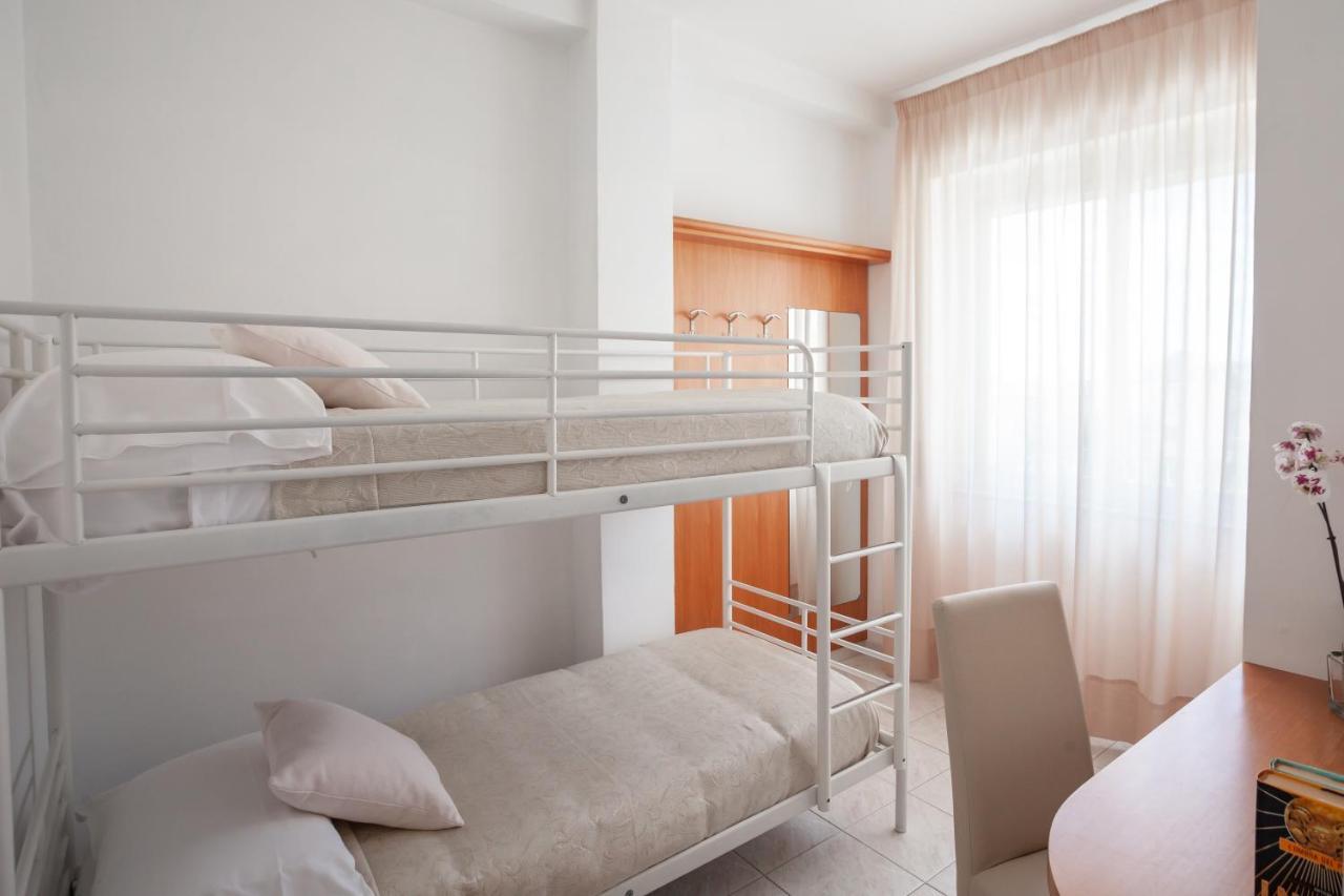 Hotel Viola Gaeta Eksteriør billede
