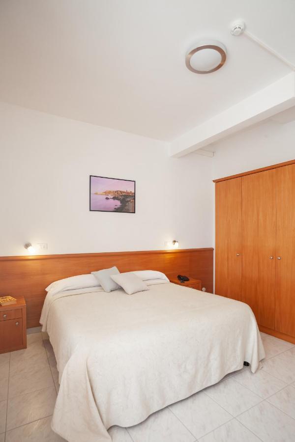 Hotel Viola Gaeta Eksteriør billede