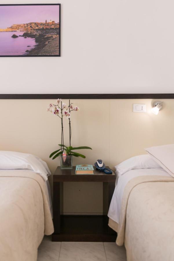 Hotel Viola Gaeta Eksteriør billede