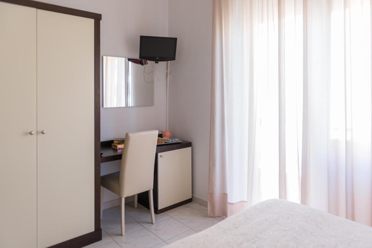 Hotel Viola Gaeta Eksteriør billede