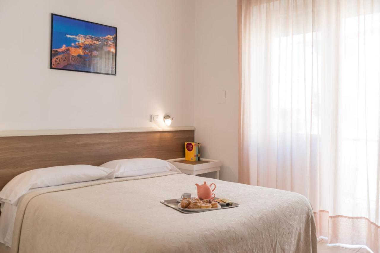 Hotel Viola Gaeta Eksteriør billede