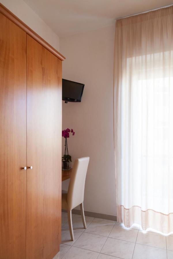 Hotel Viola Gaeta Eksteriør billede