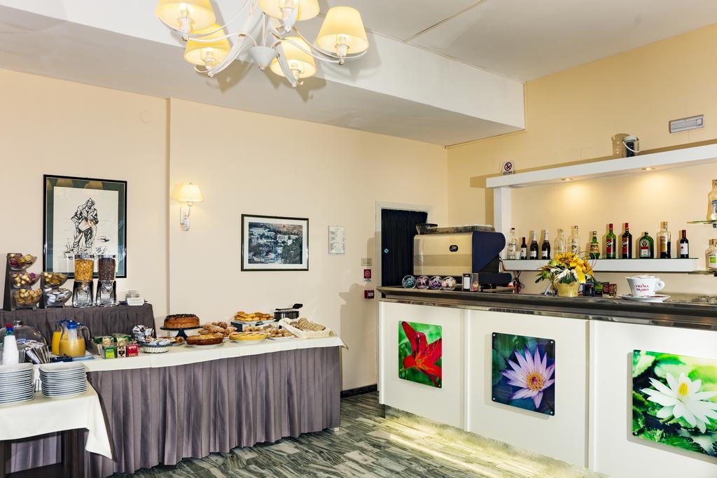 Hotel Viola Gaeta Eksteriør billede